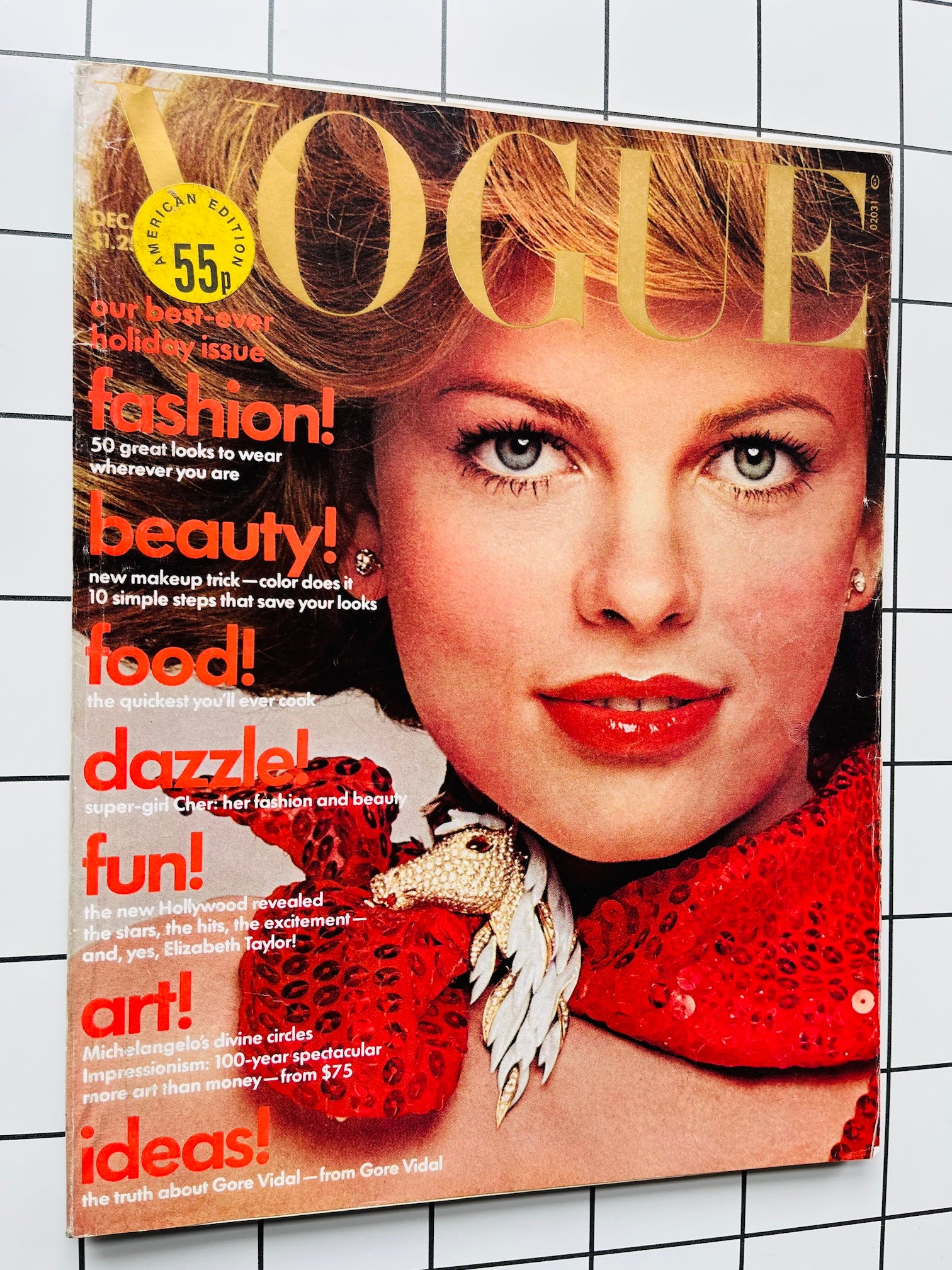 Vogue USA Magazine December 1974 - Lisa Taylor HELMUT NEWTON