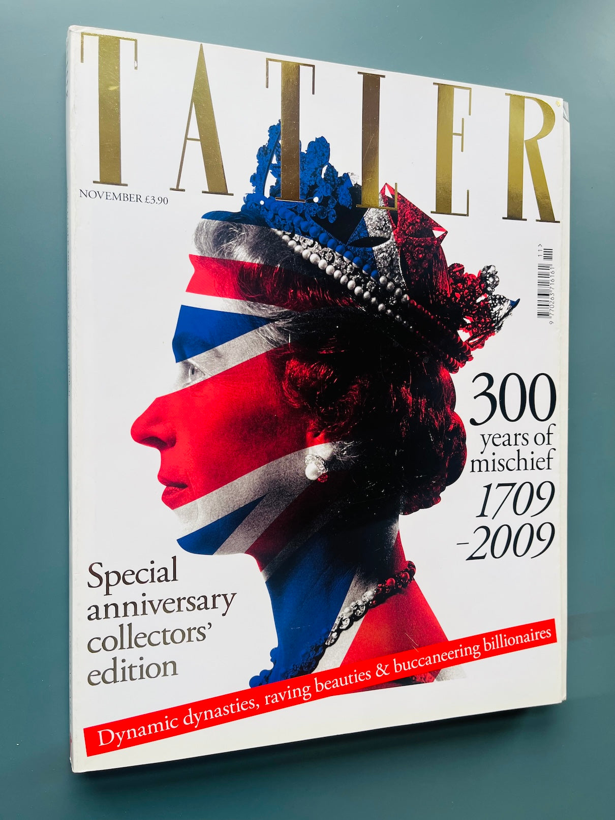 Tatler Magazine - The Queen Elizabeth DAVID DOWNTON Edie Campbell