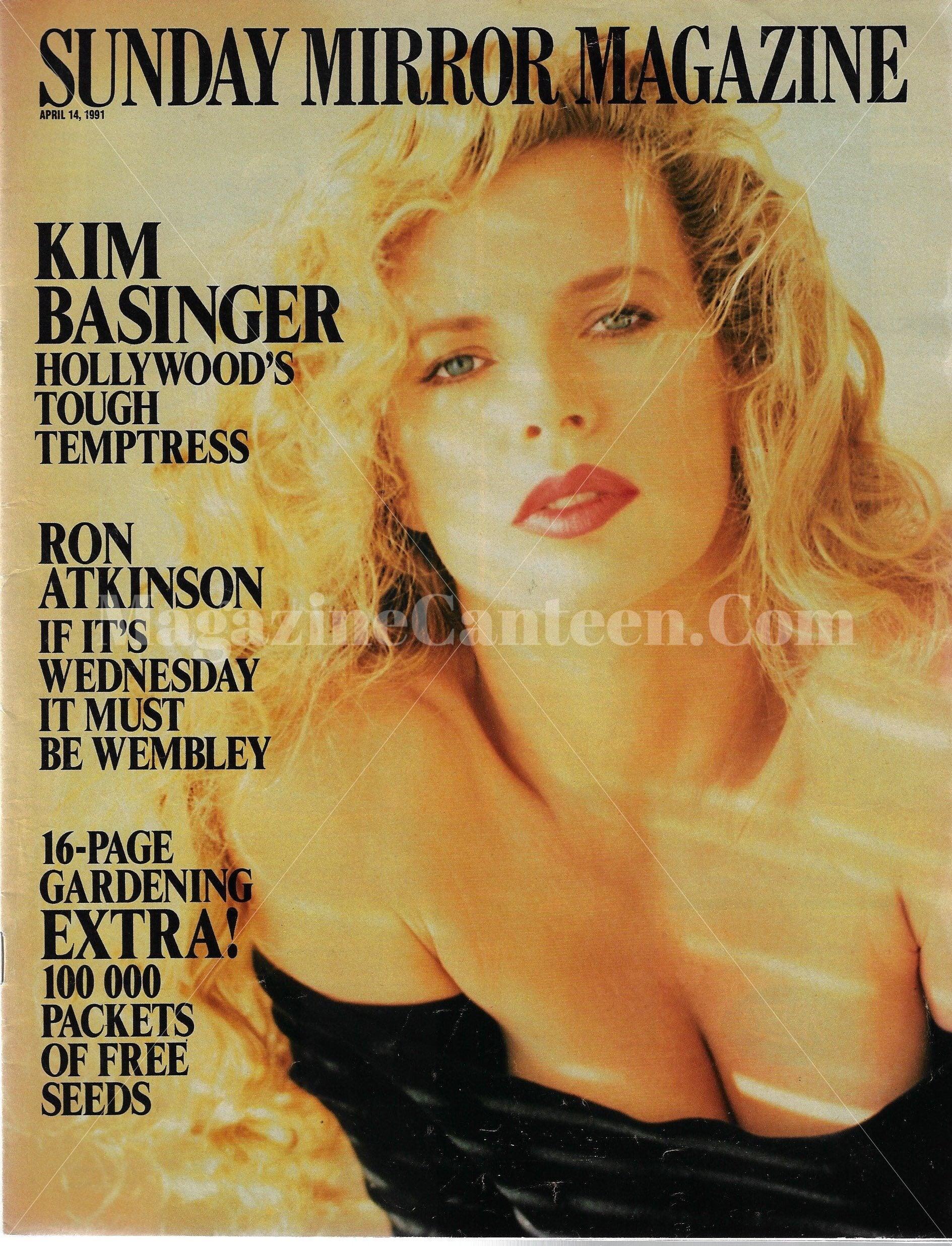 alberto tolot Sunday Mirror Magazine - Kim Basinger
