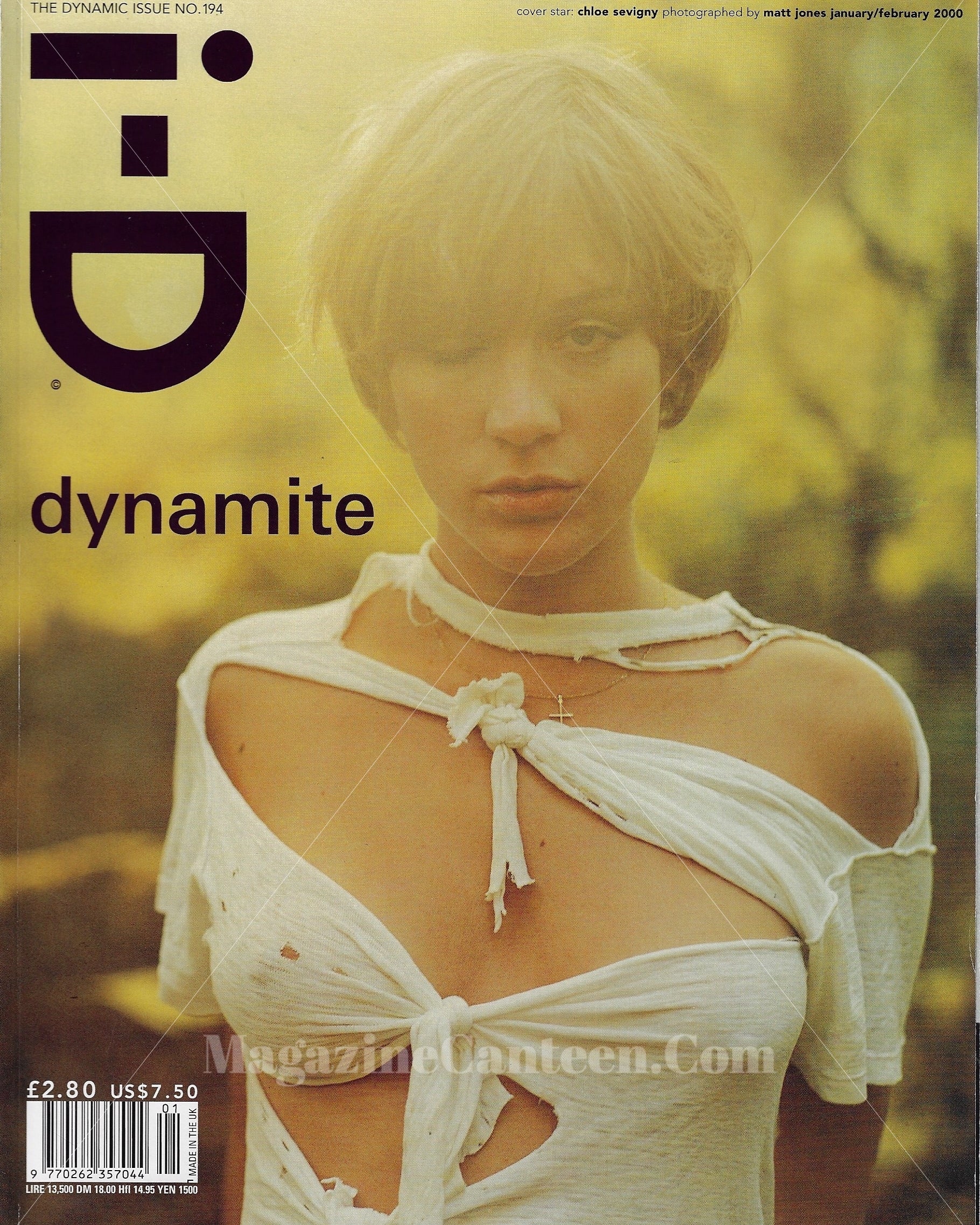 I-D Magazine 194 - Chloe Sevigny 2000