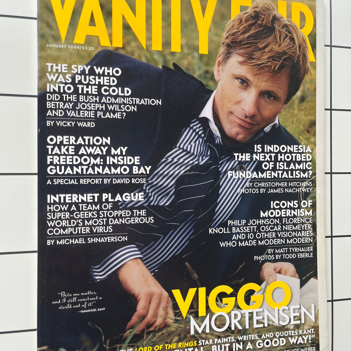 Vanity Fair Magazine - Viggo Mortensen BRUCE WEBER – magazine canteen