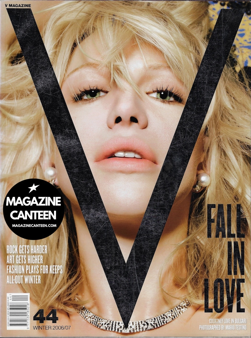 V Magazine 44 - Courtney Love BEN WHISHAW Coco Rocha
