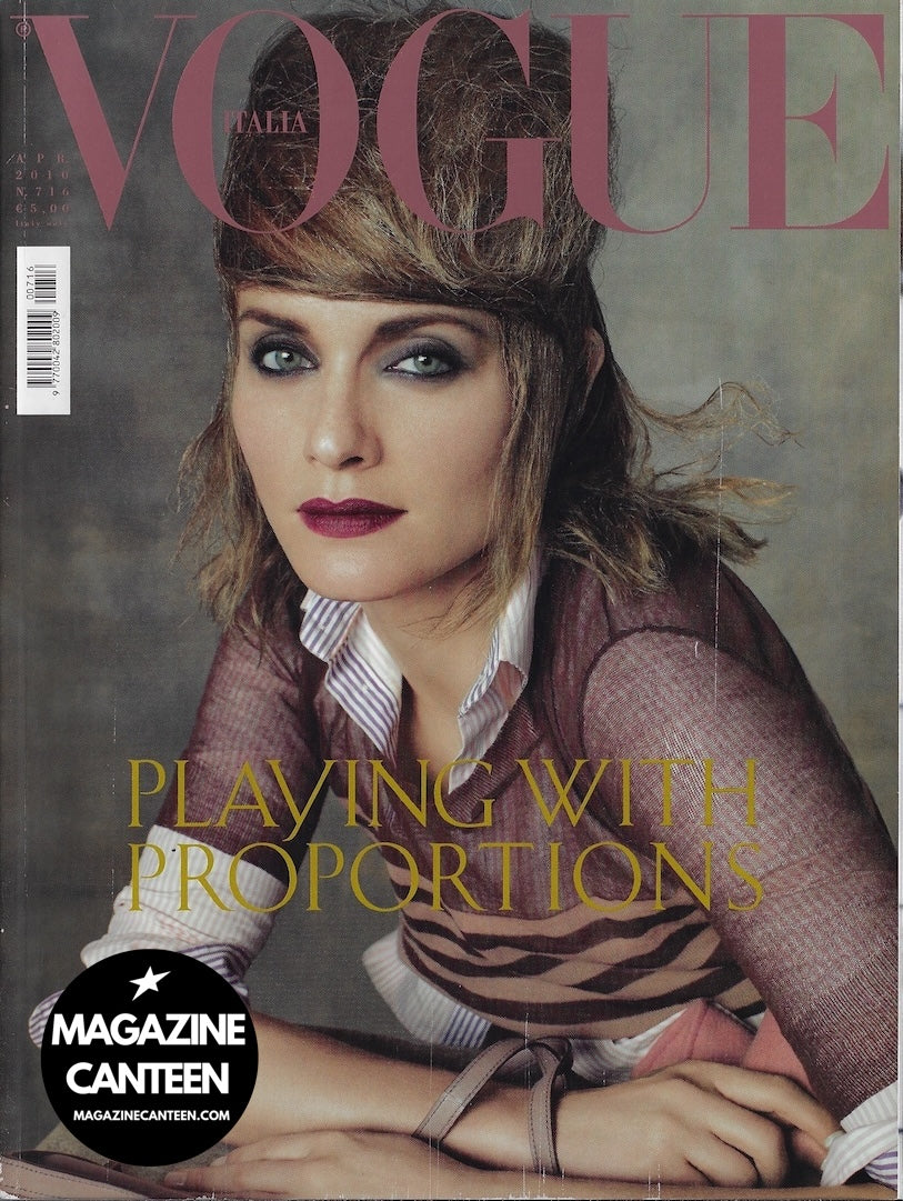 Vogue Italia Magazine 2010 - AMBER VALLETTA Sasha GUINEVERE