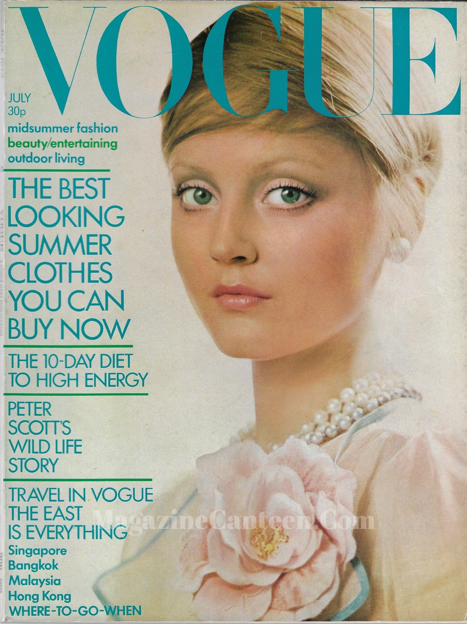 Vogue Magazine July 1972 - Ingrid Boulting