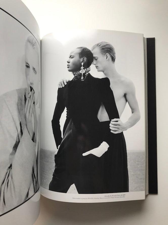 encens magazine 2011 洋書　アンセンス　ファッション写真 encens magazine 2011 洋書 アンセンス ファッション写真 アート